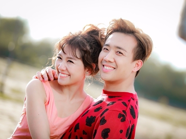 Hari Won nhiệt tình 'kể xấu' Trấn Thành tại họp báo