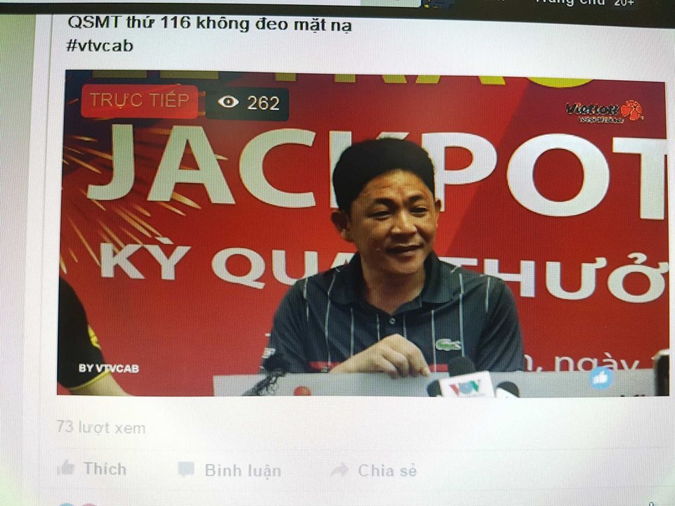 Bỏ mặt nạ, live stream nhận độc đắc Vietlott: Có 10 tỷ, không phải sợ