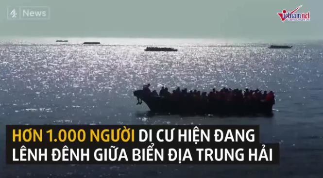 Hơn 1.000 người di cư được cứu giữa biển Địa Trung Hải