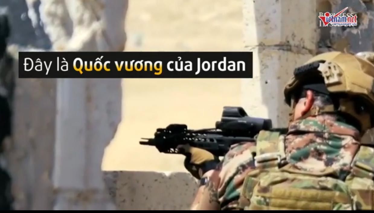 Chân dung 'Chiến Vương' của Jordan thề nghiền nát IS