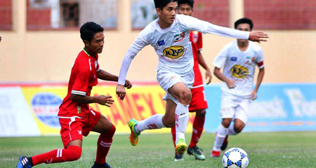 U19 HAGL: Bầu Đức 