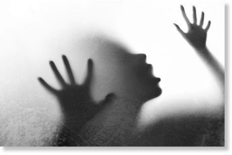 Bắt khẩn cấp đối tượng xâm hại cô gái thiểu năng