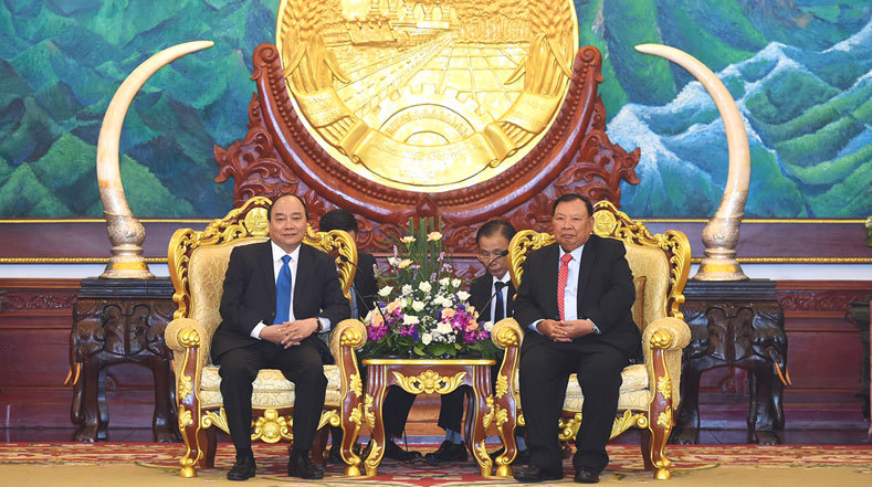Ưu tiên cao nhất cho tăng cường quan hệ hữu nghị Việt - Lào