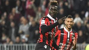Balotelli lập tuyệt phẩm, Nice đè bẹp PSG