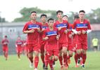 Chạy hơn 30 vòng sân, cầu thủ U20 Việt Nam phải dìu vì kiệt sức