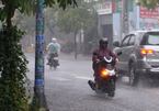 Ngày cuối nghỉ lễ, Sài Gòn bất ngờ đón cơn mưa 'giải nhiệt'