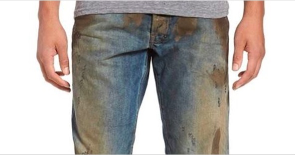 Quần jeans dính bùn đất bán 10 triệu đồng vẫn đắt hàng