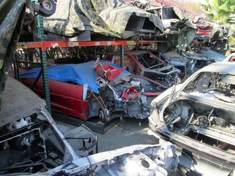 Xưởng siêu xe 'đồng nát' sở hữu phụ tùng trị giá 440 tỷ đồng