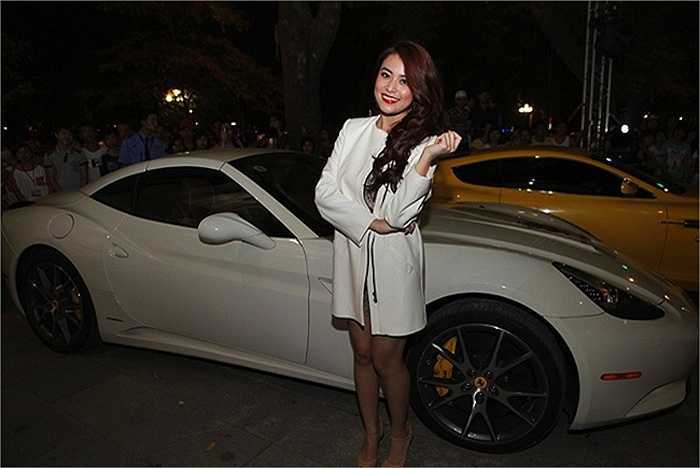 Hoàng Thùy Linh giàu không kém bất kỳ đại gia nào