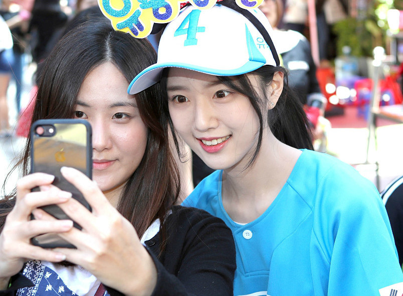 Nhan sắc con gái ứng viên tổng thống Hàn Quốc 'gây sốt'