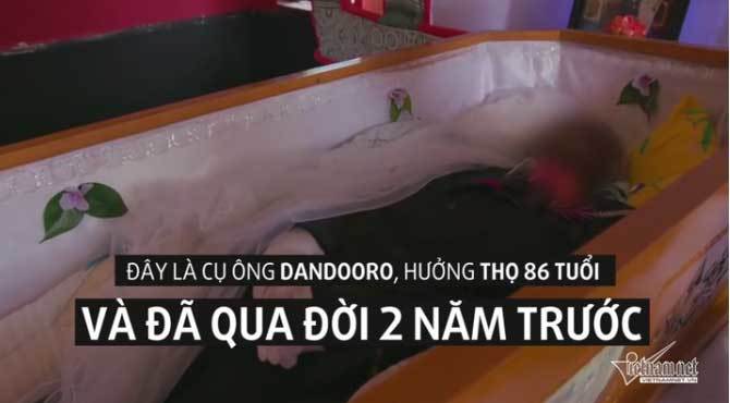 Tục sống cùng người chết kỳ lạ ở Indonesia