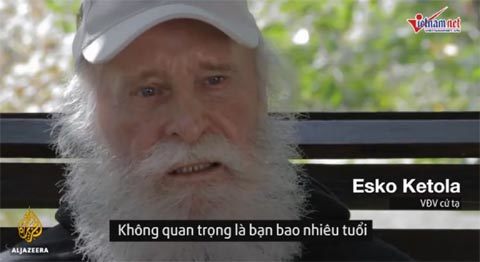 Chân dung 'Người sắt' 72 tuổi siêu phàm