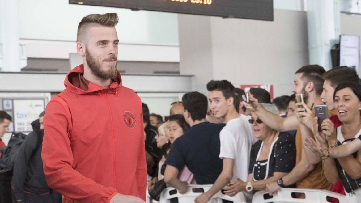 De Gea rời MU, Trung Quốc rải tiền mời Loew