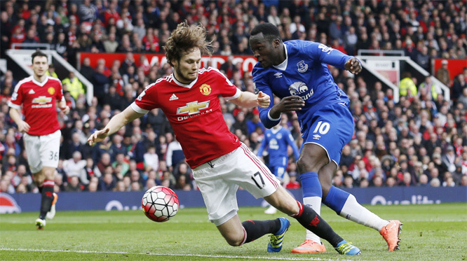 Lukaku bỏ qua Chelsea đến MU, Barca