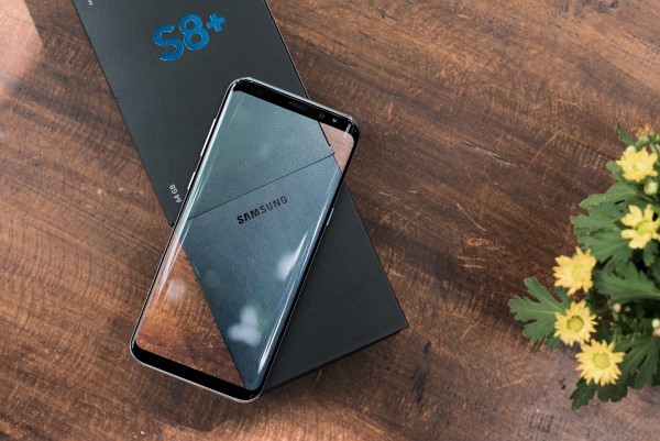 Trải nghiệm “đập hộp” bộ đôi Galaxy S8/S8+