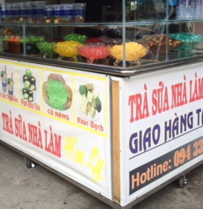 Bùng nổ 'trà sữa nhà làm': Mua hóa chất về nhà chế biến