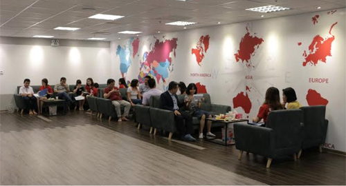 Học tiếng Anh mới lạ ở Apax English