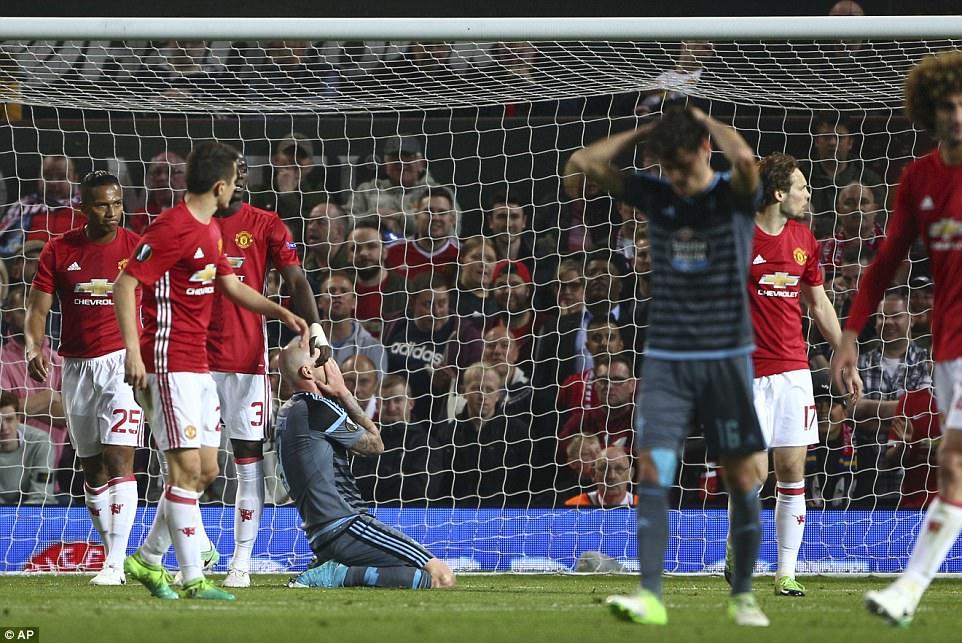 Video MU chết đi sống lại