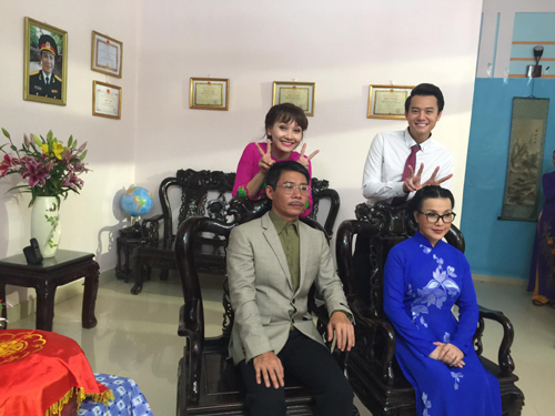 Lộ clip hậu trường cực hài của phim 'Sống chung với mẹ chồng'