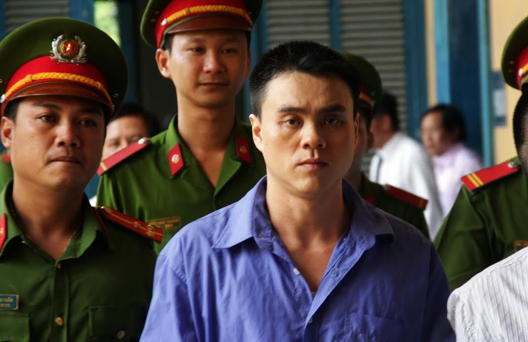 Gã trai giả thợ điện, đến nhà sát hại vợ cũ như trong phim