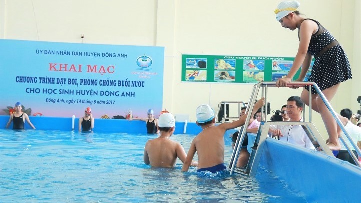 Nhà trường trang bị bể bơi “di động” phòng chống đuối nước