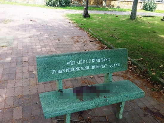 Người đàn ông chết bất thường trong khuôn viên bệnh viện