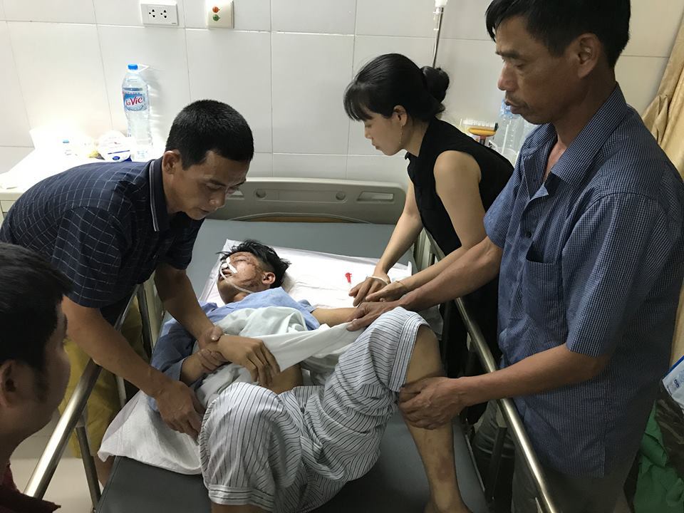 Nam sinh kẹt dưới gầm Camry kể lại phút kinh hoàng