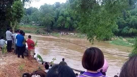 Lật thuyền ở Tuyên Quang, một học sinh mất tích