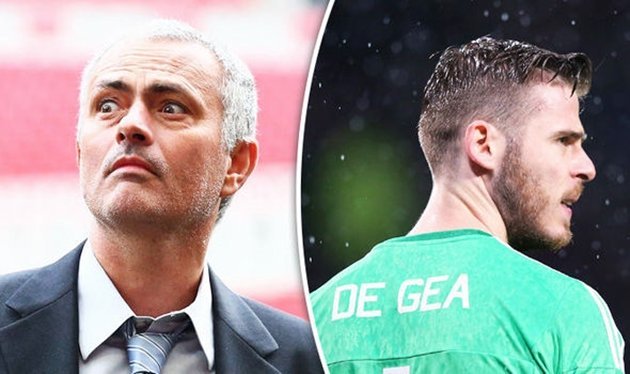 Mourinho lạnh lùng tiễn De Gea, Chelsea