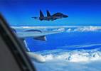 Hai chiến đấu cơ Trung Quốc 'cắt mặt' máy bay Mỹ