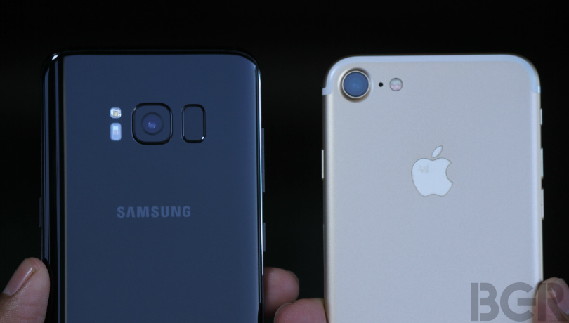 So sánh ảnh chụp từ camera Galaxy S8 với iPhone 7
