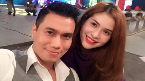 Vợ kém 9 tuổi của Việt Anh cũng đóng 'Người phán xử'