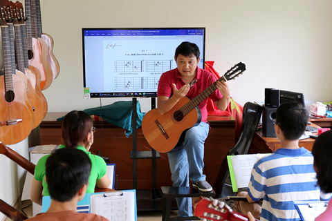 Video dạy guitar