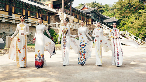 Áo dài Việt toả sáng tại xứ sở kim chi