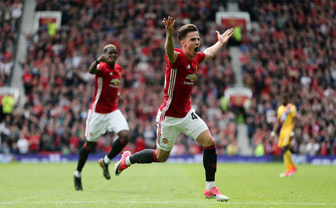 Đám trẻ tung hoành, MU