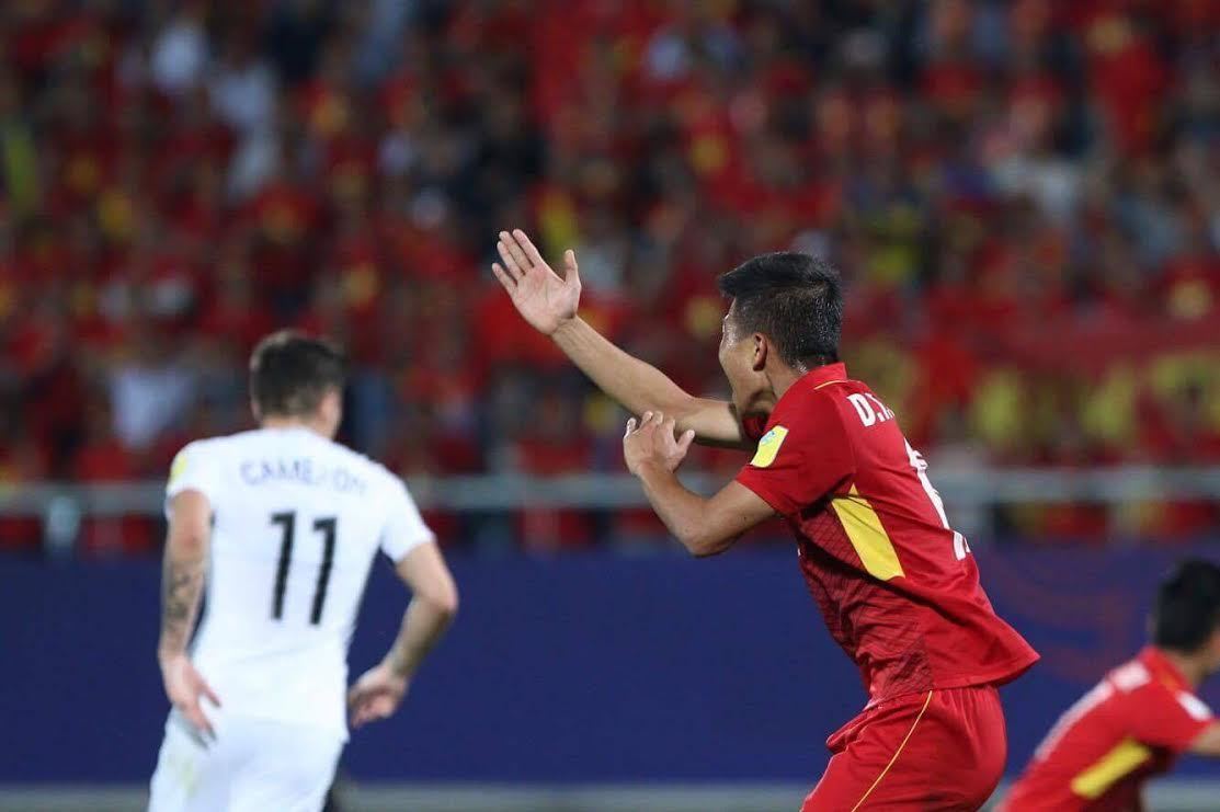 U20 Việt Nam bị trọng tài 