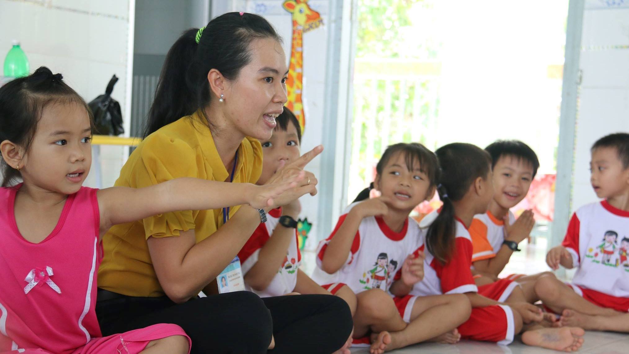 Bỏ biên chế giáo dục: Không thể nói suông