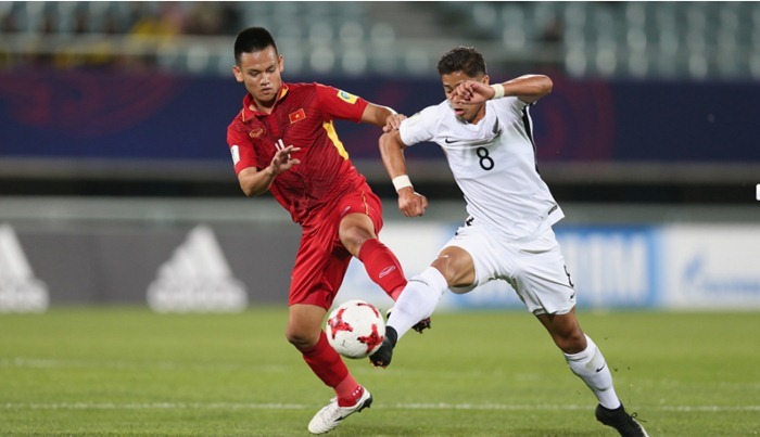 U20 Việt Nam có cửa vượt qua vòng bảng, Pique khiến Ronaldo nóng mặt