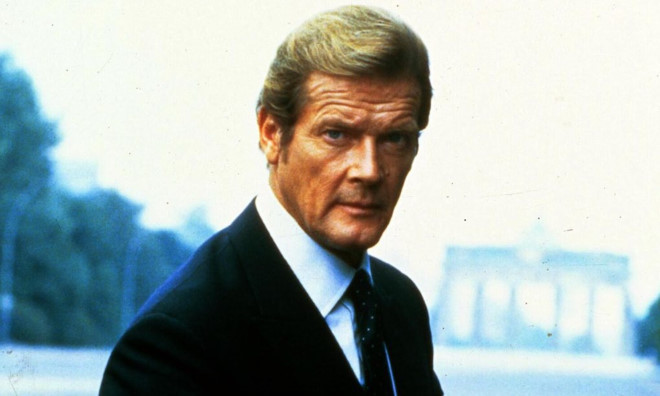 Roger Moore 'Điệp viên 007' qua đời vì bệnh ung thư