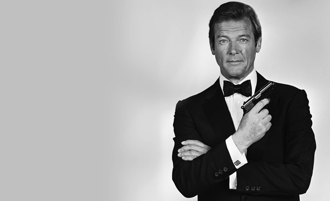 'Điệp viên 007' Roger Moore qua đời vì bệnh ung thư