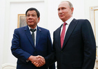 Tổng thống Philippines hỏi vay tiền Putin để mua vũ khí