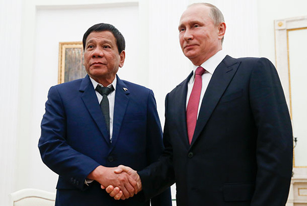 Tổng thống Philippines hỏi vay tiền Putin để mua vũ khí