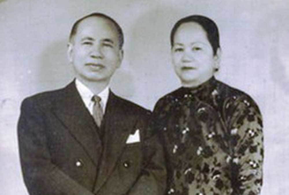 Chủ tiệm bán đậu phộng phút chốc thành tỷ phú