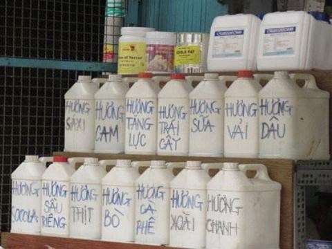 Coi chừng mang họa vì bán trà sữa hoá chất