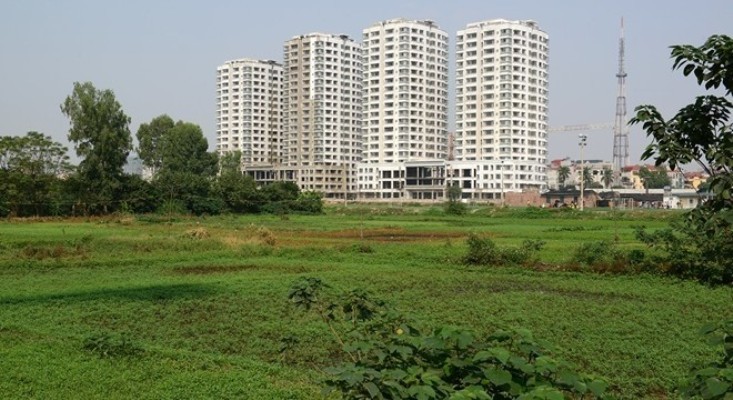 Người có tiền không dại nhưng tại sao vẫn sập bẫy sốt đất?