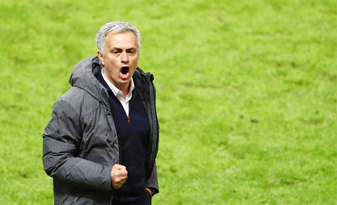 Vừa lên ngôi, Mourinho gây sốc với ý định giải nghệ