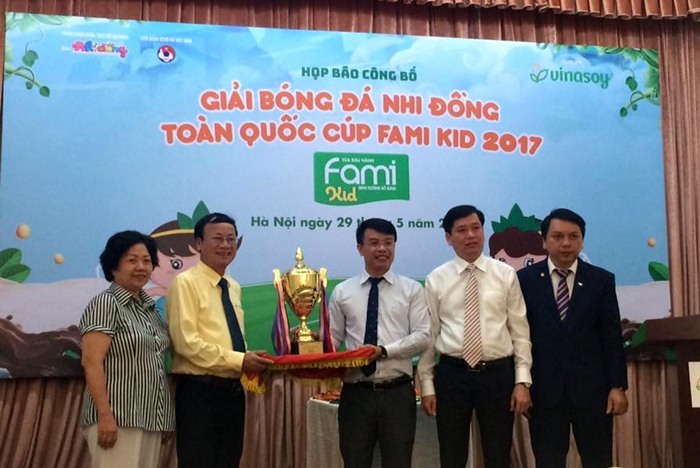 Tăng tiền thưởng cho giải bóng đá Nhi đồng toàn quốc 2017
