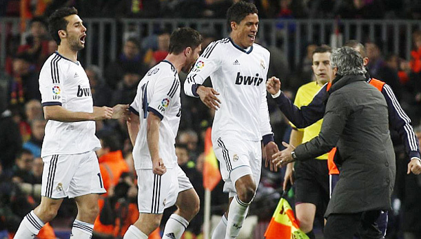 Mourinho khiến Real câm nín, Conte được