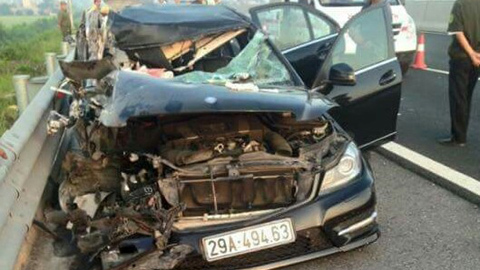 Tai nạn trên cao tốc Hà Nội- Hải Phòng: Tạm giữ lái xe Mercedes
