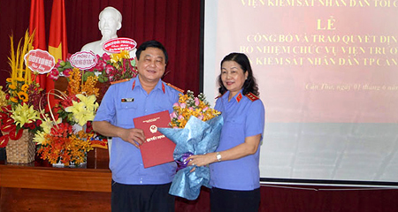 Nhân sự mới các tỉnh Ninh Bình, Gia Lai, Quảng Ngãi, Cần Thơ